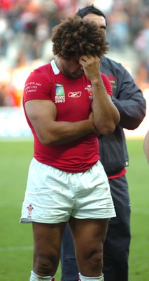 29.09.07 - Wales v Fiji - Rugby World Cup 2007 - Wales' Colin Charvis looks dejected at the end of the game 