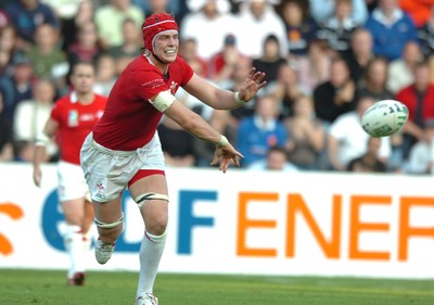 29.09.07 - Wales v Fiji - Rugby World Cup 2007 - Wales' Alun Wyn Jones 