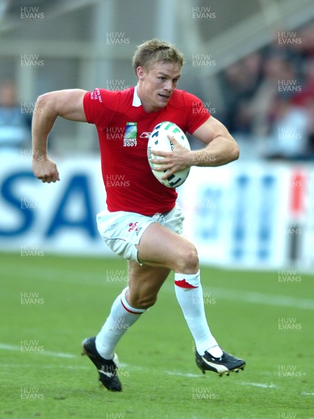 29.09.07 - Wales v Fiji - Rugby World Cup 2007 - Wales' Dwayne Peel 
