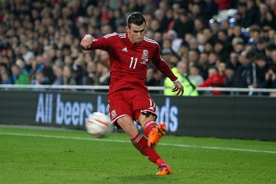 161113 - Wales vs Finland - International Friendly Gareth Bale in action for Wales(c) Huw Evans Agency