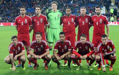 161113 - Wales vs Finland - International Friendly Wales team photo(c) Huw Evans Agency