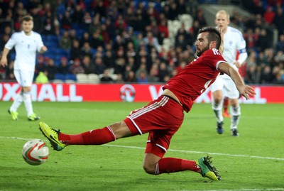 161113 - Wales vs Finland - International Friendly - Joe Ledley almost scores a late winning goal(c) Huw Evans Agency