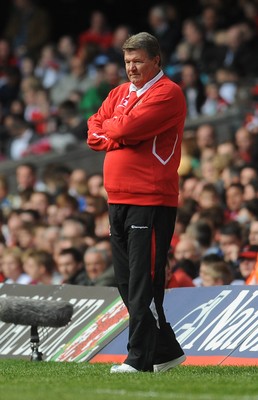 28.03.09 - Wales v Finland, FIFA World Cup 2010 Qualifying Group 4 -  Wales Manager, John Toshack 