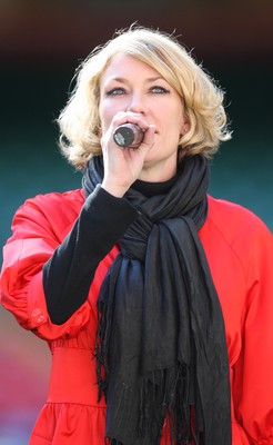 28.03.09 - Wales v Finland, FIFA World Cup 2010 Qualifying Group 4 -  Cerys Matthews sings the Welsh National Anthem 