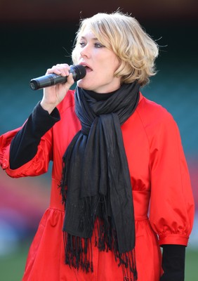 28.03.09 - Wales v Finland, FIFA World Cup 2010 Qualifying Group 4 -  Cerys Matthews sings the Welsh National Anthem 