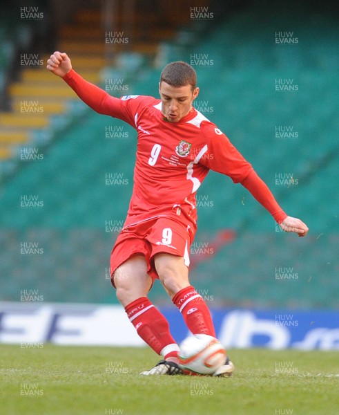 28.03.09 - Wales v Finland, FIFA World Cup 2010 Qualifying Group 4 -  Wales' Jason Koumas 