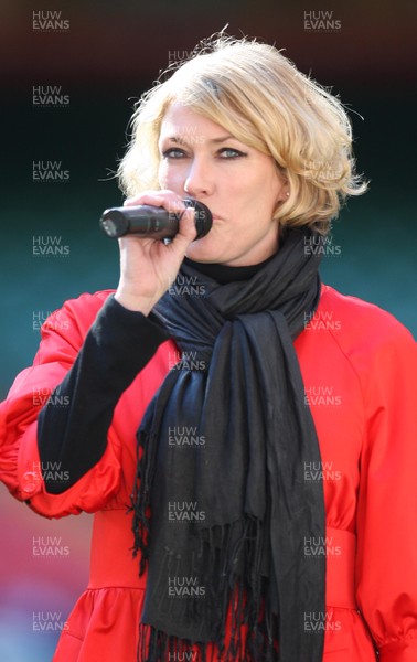 28.03.09 - Wales v Finland, FIFA World Cup 2010 Qualifying Group 4 -  Cerys Matthews sings the Welsh National Anthem 