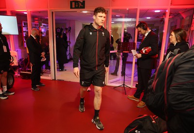 100324 - Wales v France - Guinness 6 Nations Championship - Will Rowlands of Wales arrives at the stadium