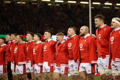 100324 - Wales v France - Guinness 6 Nations Championship - Wales sing the anthem