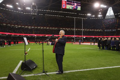 100324 - Wales v France - Guinness 6 Nations Championship - Max Boyce sings in the stadium