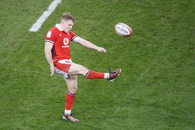 100324 - Wales v France - Guinness Six Nations - Sam Costelow of Wales kicks the ball