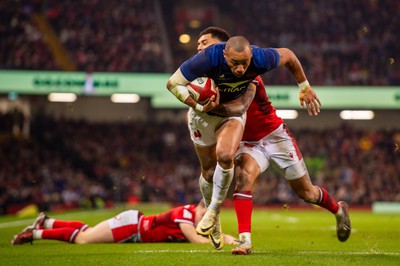 100324 - Wales v France - Guinness Six Nations - Gael Fickou of France scores a try