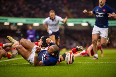 100324 - Wales v France - Guinness Six Nations - Gael Fickou of France scores a try