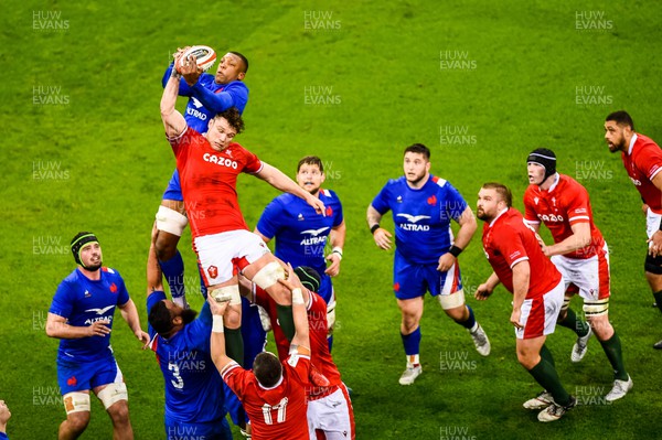 110322  - Wales v France - Guinness Six Nations  - Will Rowlands of Wales snatches the lineout ball 