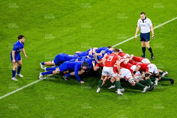 110322  - Wales v France - Guinness Six Nations  - Kieran Hardy of Wales buts the ball into the scrum 