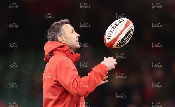 110322 Wales v France, Guinness Six Nations 2022 - Wales assistant coach Stephen Jones during warm up