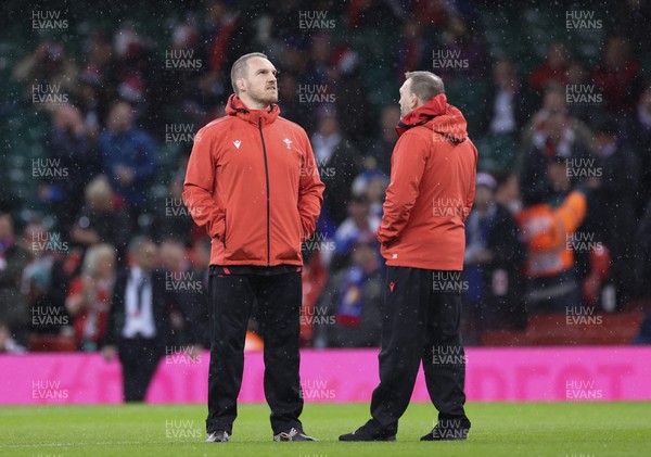110322 Wales v France, Guinness Six Nations 2022 - Wales assistant coaches Gethin Jenkins, left, and Jonathan Humphreys during warm up