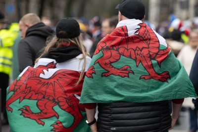 150226 - Wales v France - Guinness Six Nations - Fans in Cardiff City Centre ahead of the game 