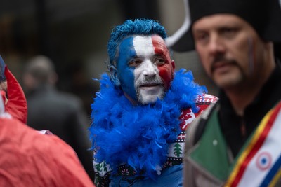 150226 - Wales v France - Guinness Six Nations - Fans in Cardiff City Centre ahead of the game 