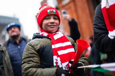 150226 - Wales v France - Guinness Six Nations - Fans in Cardiff City Centre ahead of the game 