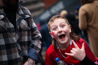 150226 - Wales v France - Guinness Six Nations - Fans in Cardiff City Centre ahead of the game 