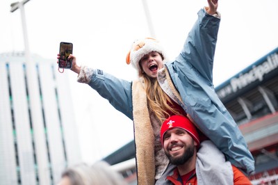 150226 - Wales v France - Guinness Six Nations - Fans in Cardiff City Centre ahead of the game 