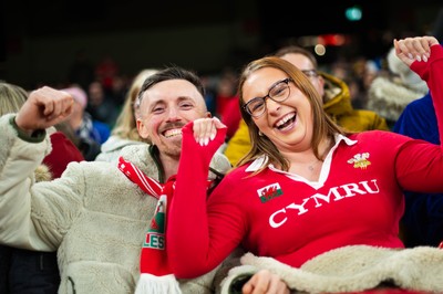 150226 - Wales v France - Guinness Six Nations - Fans during the game 