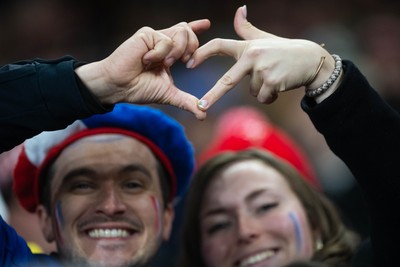 150226 - Wales v France - Guinness Six Nations - Fans during the game 