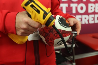 150226 - Wales v France - Guinness Six Nations Championship - Wales dressing room before the game