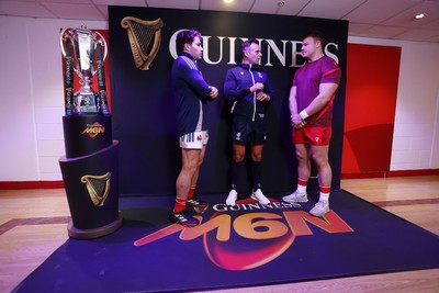 150226 - Wales v France - Guinness Six Nations Championship - Captains Antoine Dupont of France and Dewi Lake of Wales during the coin toss