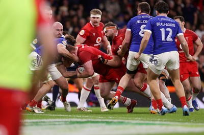150226 - Wales v France - Guinness Six Nations Championship - Rhys Carre of Wales scores a try