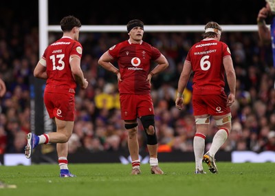 150226 - Wales v France - Guinness Six Nations Championship - Alex Mann of Wales 