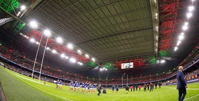 150226 - Wales v France, 2026 Guinness Six Nations - The French team applaud the fans at the end of the match