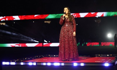 150226 - Wales v France, 2026 Guinness Six Nations - Molly Roberts performs at half time