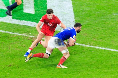 150226 - Wales v France - Guinness Six Nations - Charles Ollivon of France goes over for a try