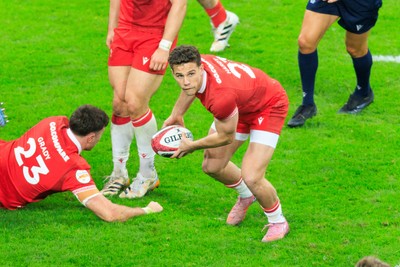 150226 - Wales v France - Guinness Six Nations - Kieran Hardy of Wales