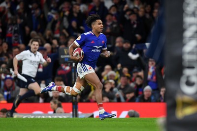 150226 - Wales v France - Guinness Men's Six Nations - Theo Attissogbe of France runs in to score a try