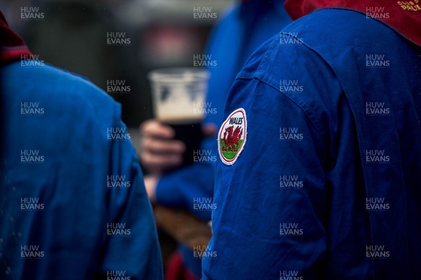 150226 - Wales v France - Guinness Six Nations - Fans in Cardiff City Centre ahead of the game 