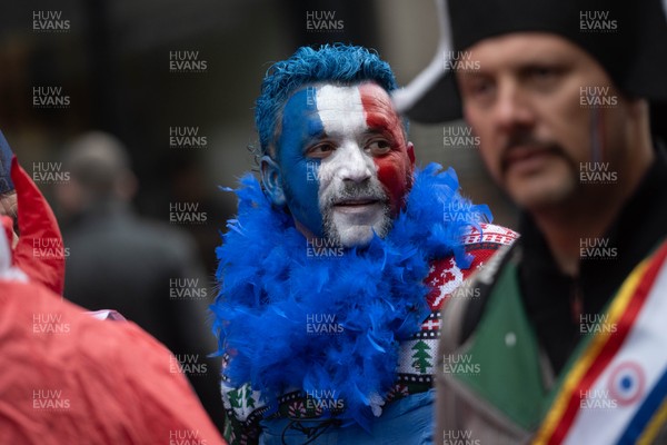 150226 - Wales v France - Guinness Six Nations - Fans in Cardiff City Centre ahead of the game 