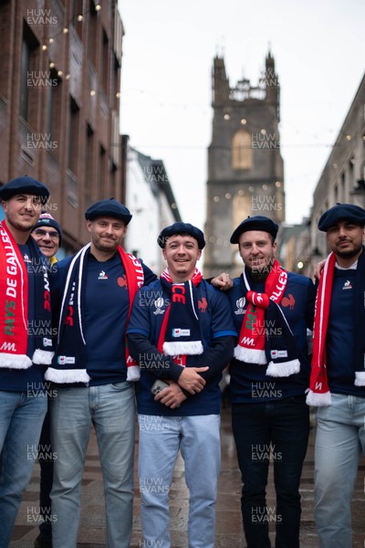 150226 - Wales v France - Guinness Six Nations - Fans in Cardiff City Centre ahead of the game 