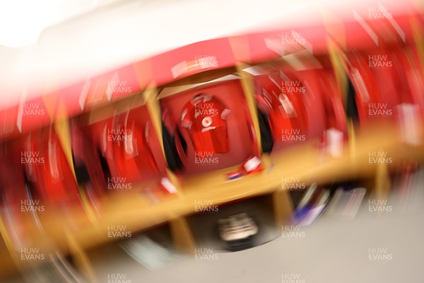 150226 - Wales v France - Guinness Six Nations Championship - Wales dressing room before the game