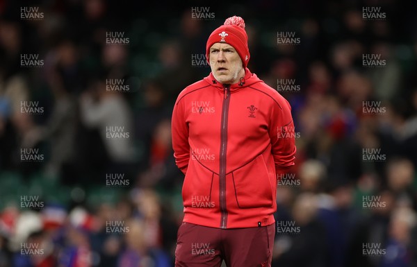 150226 - Wales v France - Guinness Six Nations Championship - Wales Head Coach Steve Tandy
