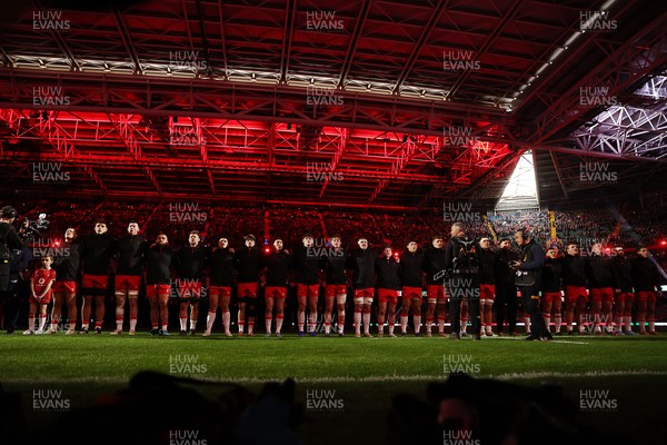 150226 - Wales v France - Guinness Six Nations Championship - Wales sing the anthem