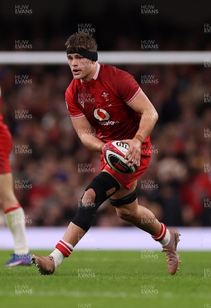150226 - Wales v France - Guinness Six Nations Championship - Alex Mann of Wales 