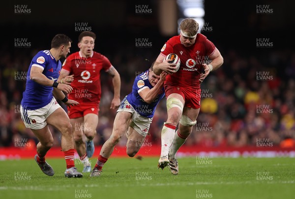150226 - Wales v France - Guinness Six Nations Championship - Aaron Wainwright of Wales 