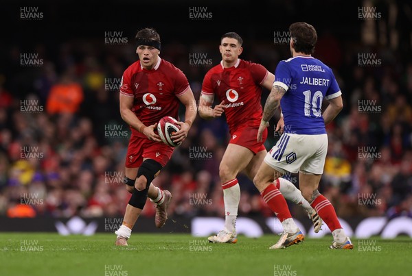 150226 - Wales v France - Guinness Six Nations Championship - Alex Mann of Wales 