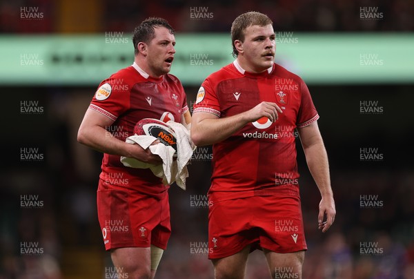 150226 - Wales v France - Guinness Six Nations Championship - Ryan Elias and Archie Griffin of Wales 