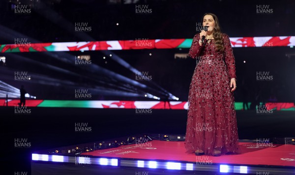 150226 - Wales v France, 2026 Guinness Six Nations - Molly Roberts performs at half time
