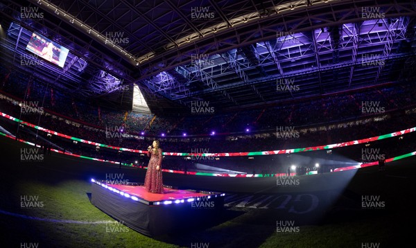 150226 - Wales v France, 2026 Guinness Six Nations - Molly Roberts performs at half time
