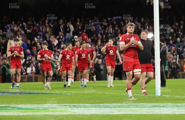 150226 - Wales v France, 2026 Guinness Six Nations - Alex Mann of Wales applauds the fans as Wales make their way around the pitch at the end of the match